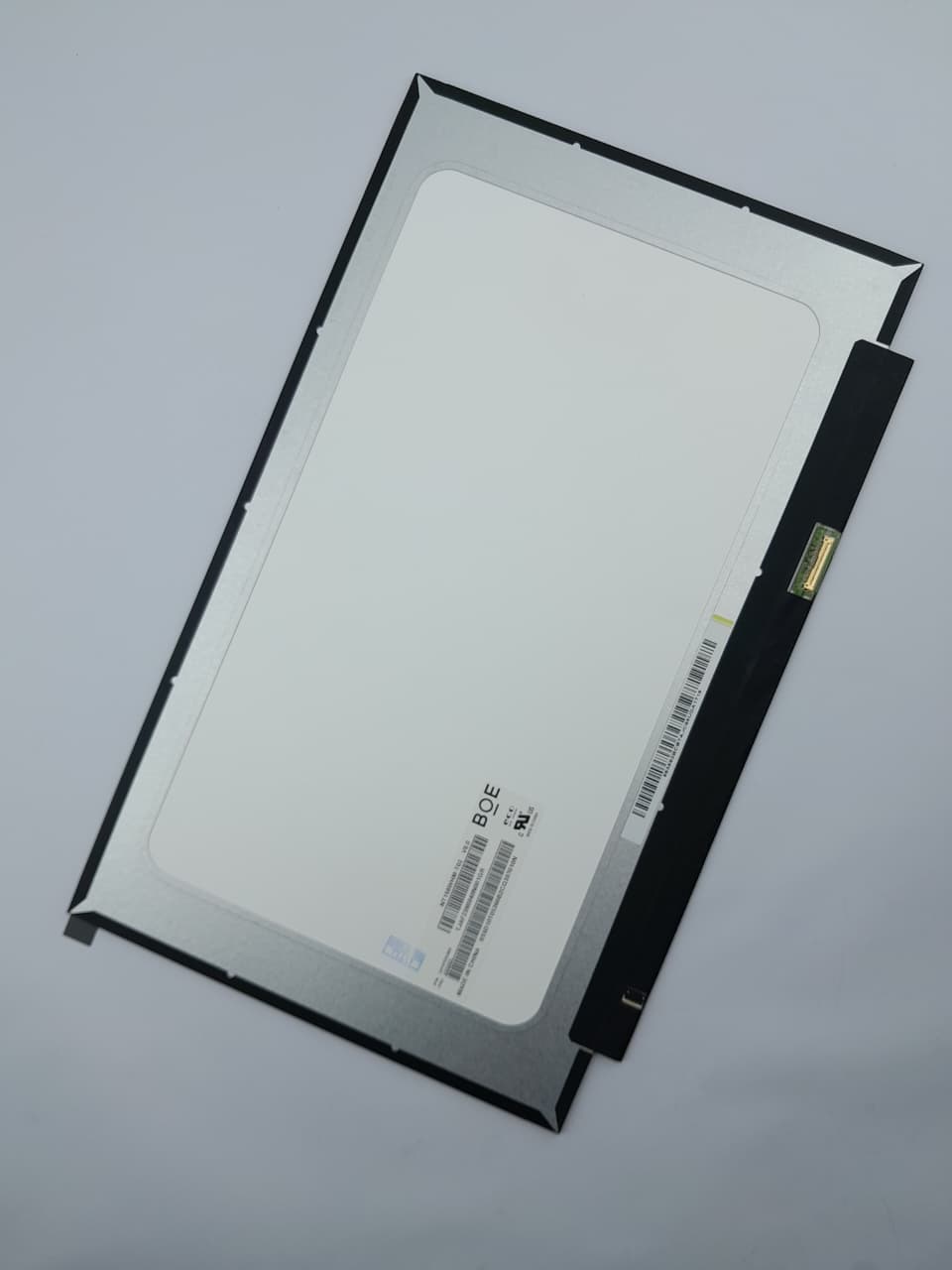 PAN15.6LCDGLONON.jpg