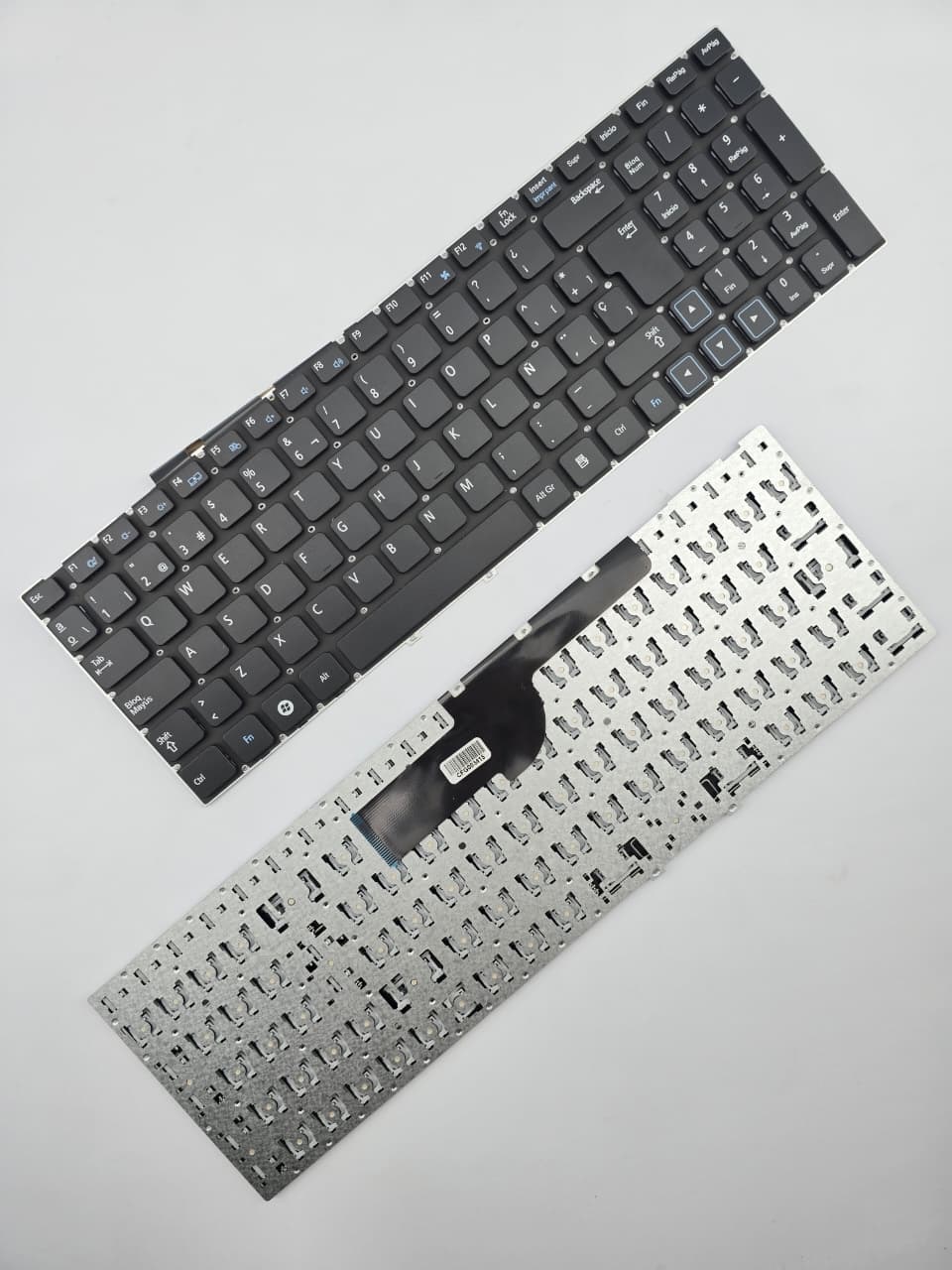 NP355V4CB.jpg